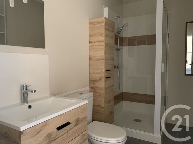 Appartement T1 à louer - 1 pièce - 32.97 m2 - CHATEAUROUX - 36 - CENTRE - Century 21 Adressimmo