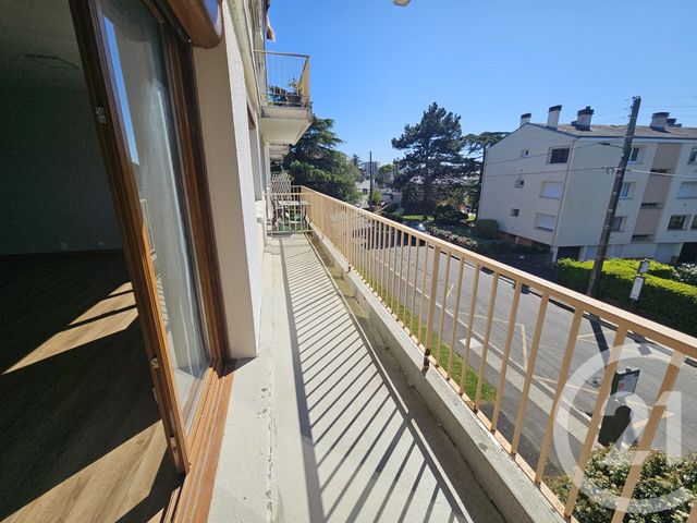 Appartement T3 à louer - 3 pièces - 73.4 m2 - CHATEAUROUX - 36 - CENTRE - Century 21 Adressimmo