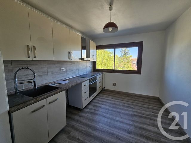 Appartement T3 à louer - 3 pièces - 73.4 m2 - CHATEAUROUX - 36 - CENTRE - Century 21 Adressimmo