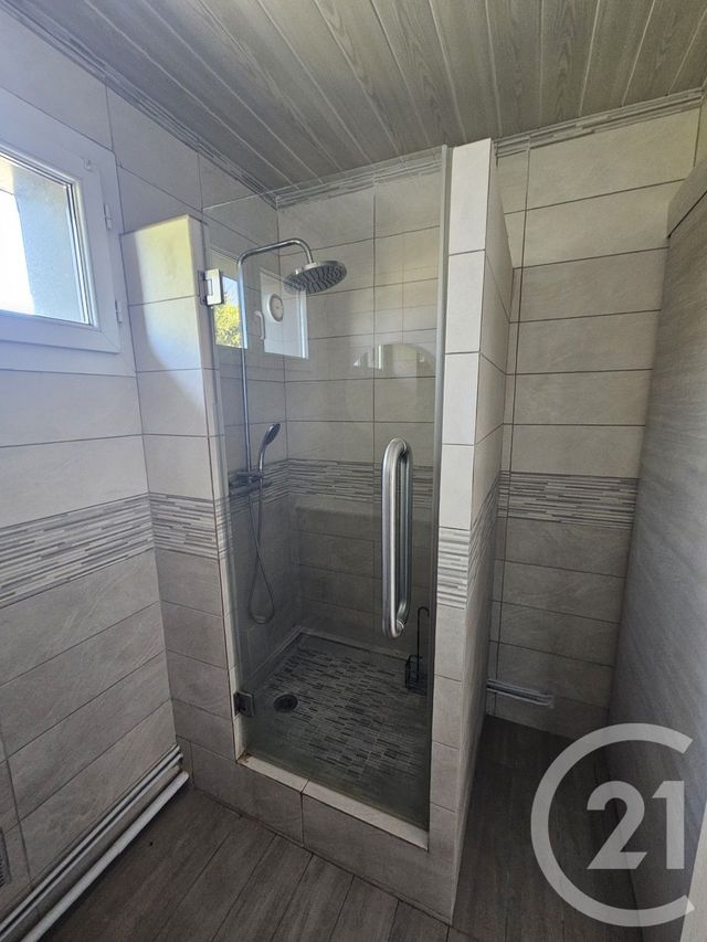 Appartement T3 à louer - 3 pièces - 73.4 m2 - CHATEAUROUX - 36 - CENTRE - Century 21 Adressimmo