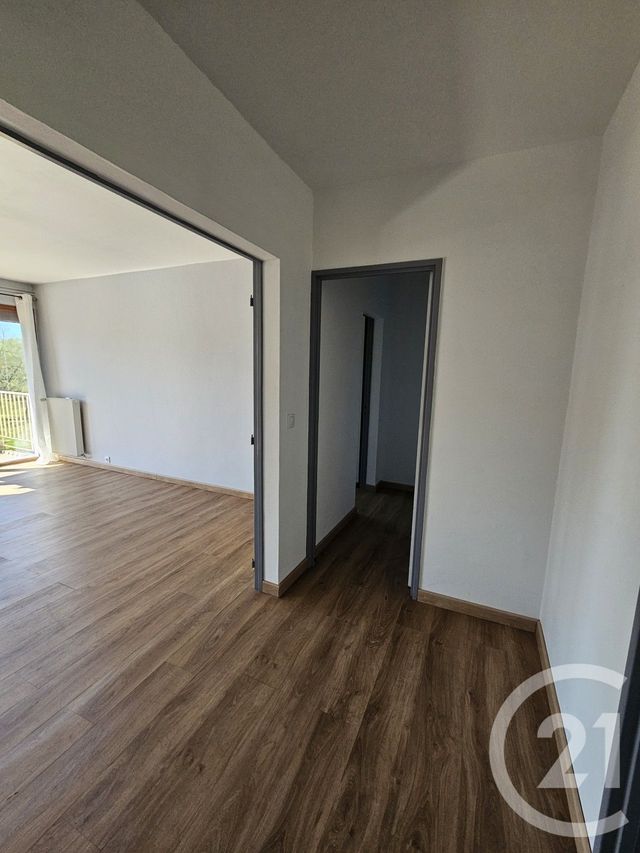 Appartement T3 à louer - 3 pièces - 73.4 m2 - CHATEAUROUX - 36 - CENTRE - Century 21 Adressimmo