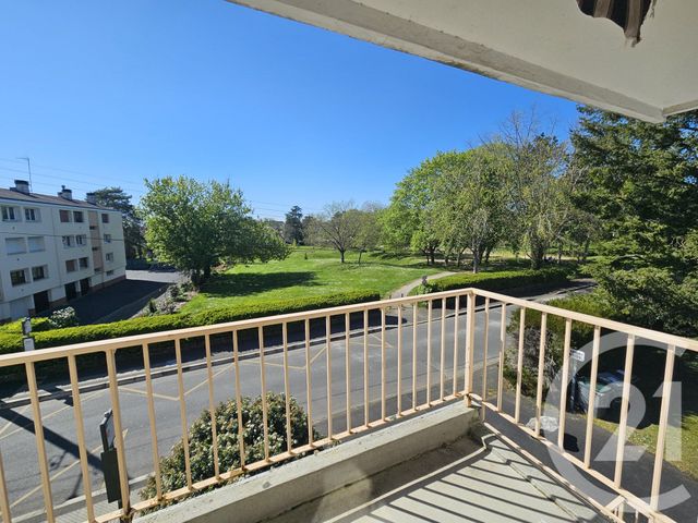 Appartement T3 à louer - 3 pièces - 73.4 m2 - CHATEAUROUX - 36 - CENTRE - Century 21 Adressimmo
