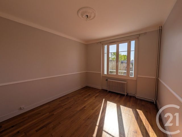maison à vendre - 6 pièces - 106.0 m2 - CHATEAUROUX - 36 - CENTRE - Century 21 Adressimmo