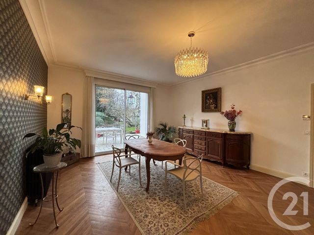 maison à vendre - 6 pièces - 235.35 m2 - CHATEAUROUX - 36 - CENTRE - Century 21 Adressimmo