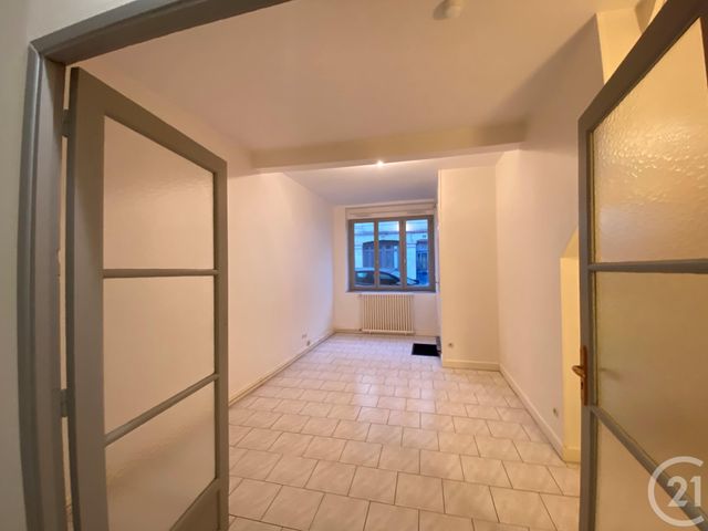 Appartement T2 à louer - 2 pièces - 31.61 m2 - CHATEAUROUX - 36 - CENTRE - Century 21 Adressimmo