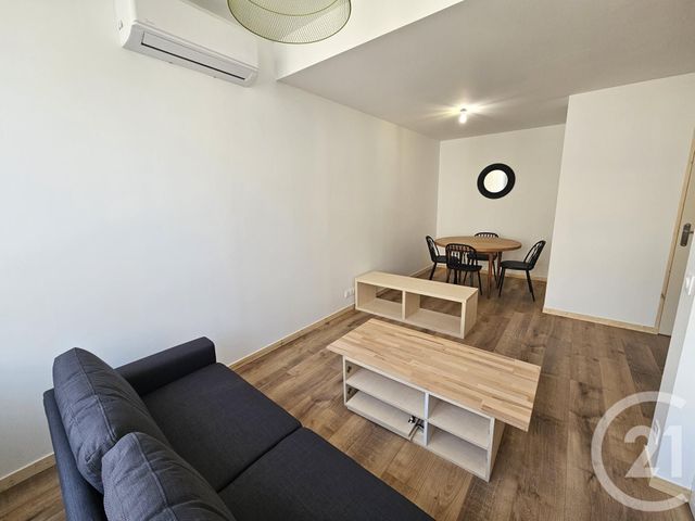 Appartement T2 à louer - 2 pièces - 45.0 m2 - CHATEAUROUX - 36 - CENTRE - Century 21 Adressimmo