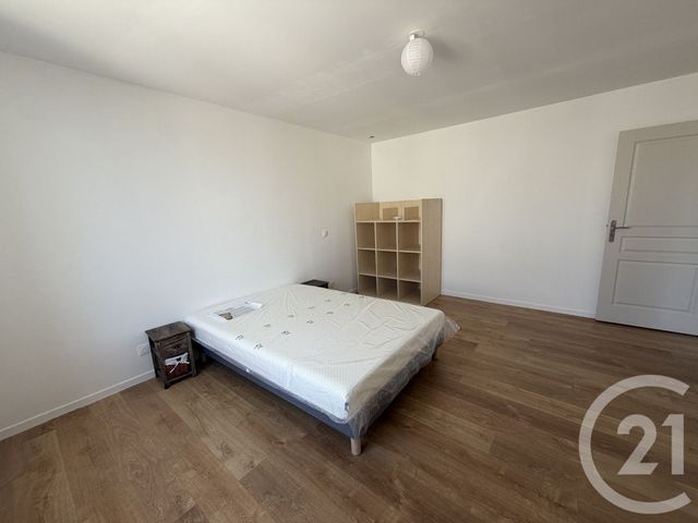 Appartement T3 à louer - 3 pièces - 80.0 m2 - CHATEAUROUX - 36 - CENTRE - Century 21 Adressimmo