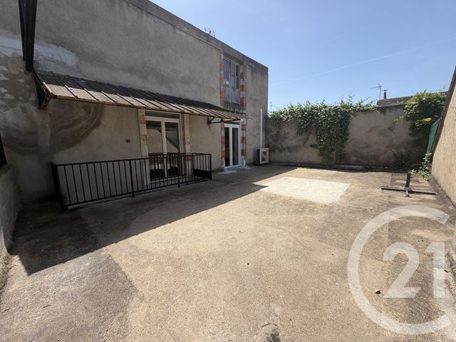 Appartement T3 à louer - 3 pièces - 80.0 m2 - CHATEAUROUX - 36 - CENTRE - Century 21 Adressimmo
