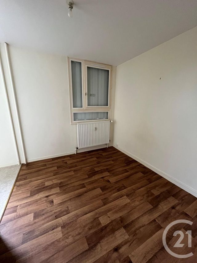 Appartement T2 à louer - 2 pièces - 48.01 m2 - CHATEAUROUX - 36 - CENTRE - Century 21 Adressimmo