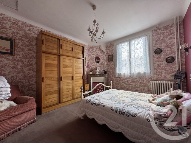 maison à vendre - 4 pièces - 121.4 m2 - CHATEAUROUX - 36 - CENTRE - Century 21 Adressimmo