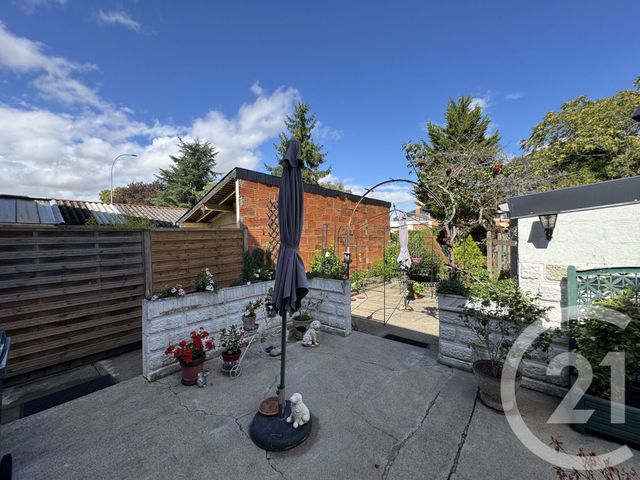 maison à vendre - 4 pièces - 121.4 m2 - CHATEAUROUX - 36 - CENTRE - Century 21 Adressimmo