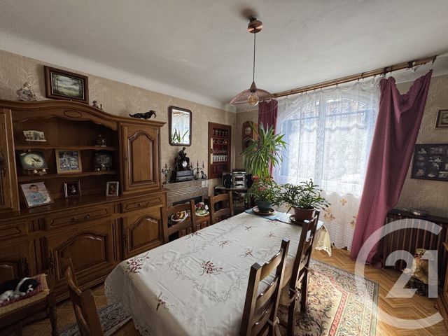 maison à vendre - 4 pièces - 121.4 m2 - CHATEAUROUX - 36 - CENTRE - Century 21 Adressimmo