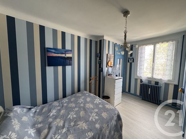 maison à vendre - 4 pièces - 121.4 m2 - CHATEAUROUX - 36 - CENTRE - Century 21 Adressimmo