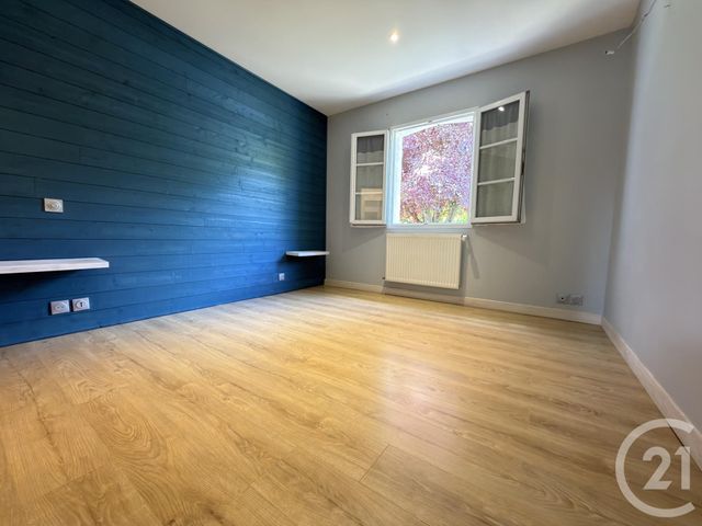 maison à vendre - 5 pièces - 140.21 m2 - CHASSENEUIL - 36 - CENTRE - Century 21 Adressimmo