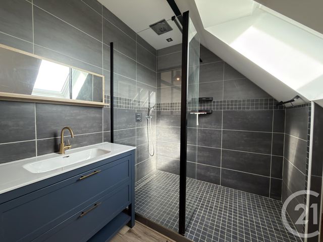 maison à vendre - 5 pièces - 140.21 m2 - CHASSENEUIL - 36 - CENTRE - Century 21 Adressimmo