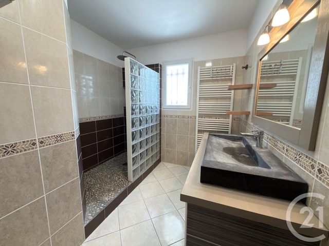 maison à vendre - 5 pièces - 140.21 m2 - CHASSENEUIL - 36 - CENTRE - Century 21 Adressimmo