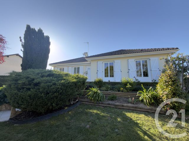maison à vendre - 5 pièces - 100.7 m2 - LE POINCONNET - 36 - CENTRE - Century 21 Adressimmo