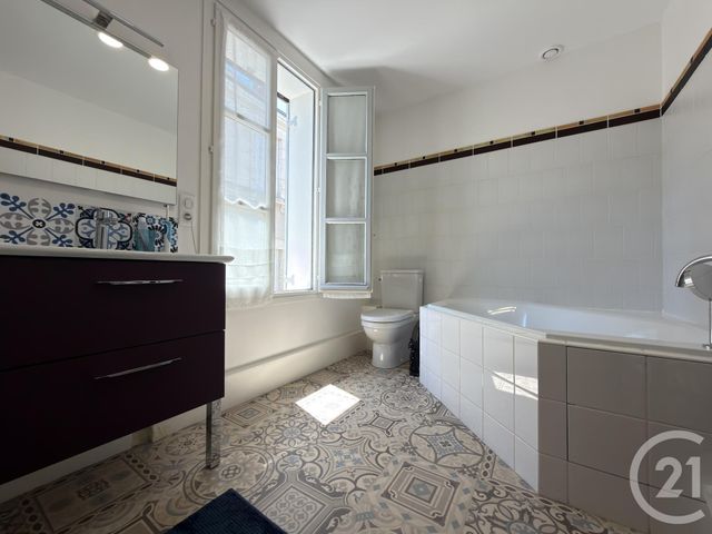 maison à vendre - 5 pièces - 155.51 m2 - CHATEAUROUX - 36 - CENTRE - Century 21 Adressimmo