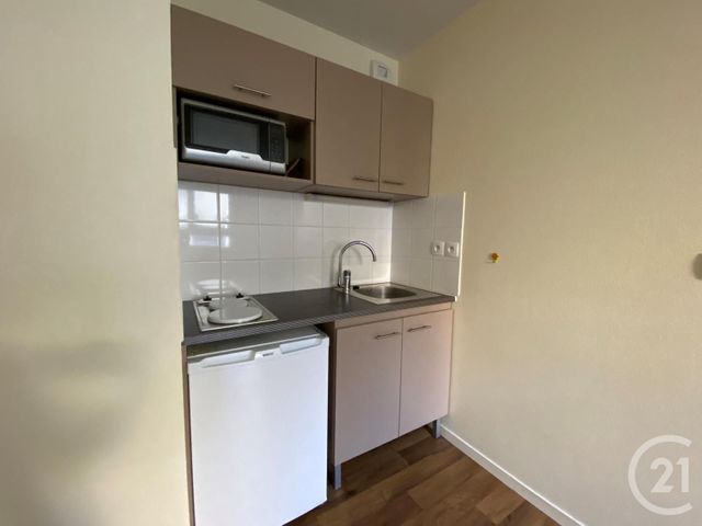 Appartement T2 à louer - 2 pièces - 29.19 m2 - CHATEAUROUX - 36 - CENTRE - Century 21 Adressimmo