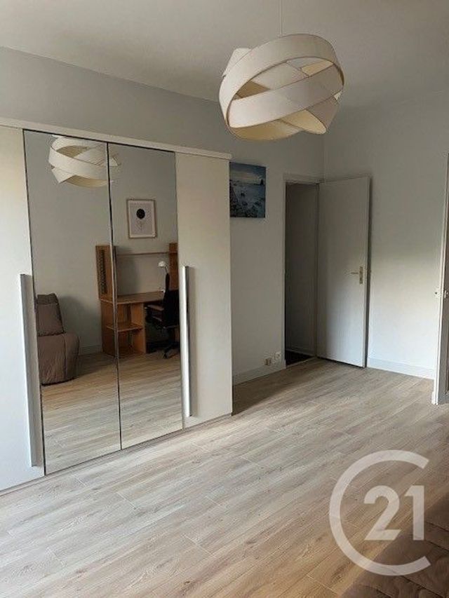 Appartement Studio à louer - 1 pièce - 36.34 m2 - CHATEAUROUX - 36 - CENTRE - Century 21 Adressimmo