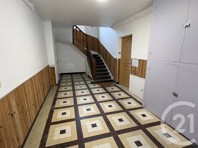 Appartement T2 à vendre - 2 pièces - 46.39 m2 - CHATEAUROUX - 36 - CENTRE - Century 21 Adressimmo