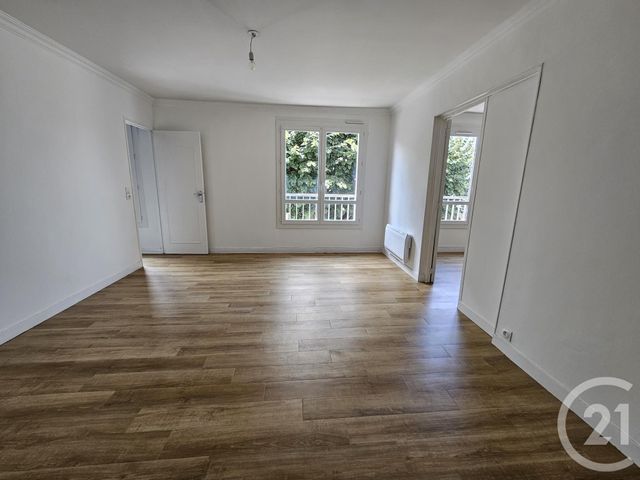 Appartement T4 à louer - 4 pièces - 88.16 m2 - CHATEAUROUX - 36 - CENTRE - Century 21 Adressimmo