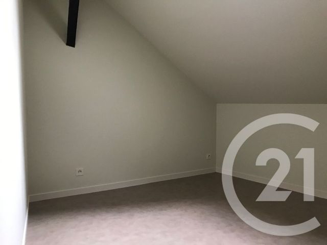 Appartement à louer - 2 pièces - 47.73 m2 - CHATEAUROUX - 36 - CENTRE - Century 21 Adressimmo