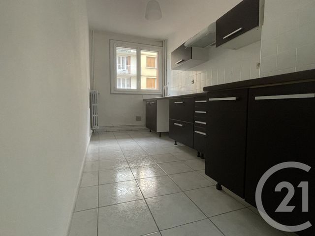 Appartement T2 à louer - 2 pièces - 43.26 m2 - CHATEAUROUX - 36 - CENTRE - Century 21 Adressimmo