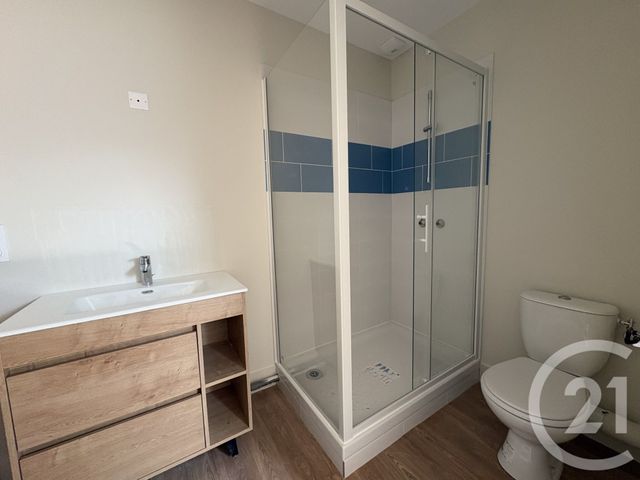 Appartement T3 à louer - 3 pièces - 61.43 m2 - CHATEAUROUX - 36 - CENTRE - Century 21 Adressimmo