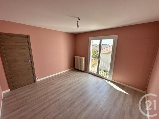 maison à vendre - 6 pièces - 118.24 m2 - CHATEAUROUX - 36 - CENTRE - Century 21 Adressimmo