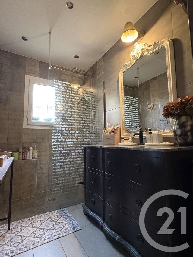 maison à vendre - 4 pièces - 101.97 m2 - CHATEAUROUX - 36 - CENTRE - Century 21 Adressimmo