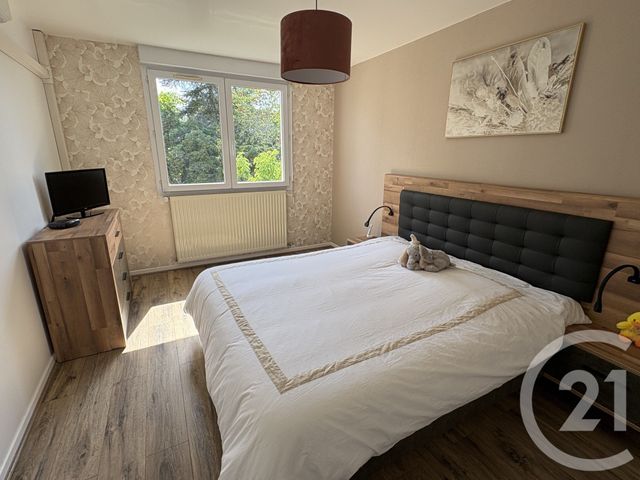 Appartement T4 à vendre - 4 pièces - 77.07 m2 - CHATEAUROUX - 36 - CENTRE - Century 21 Adressimmo