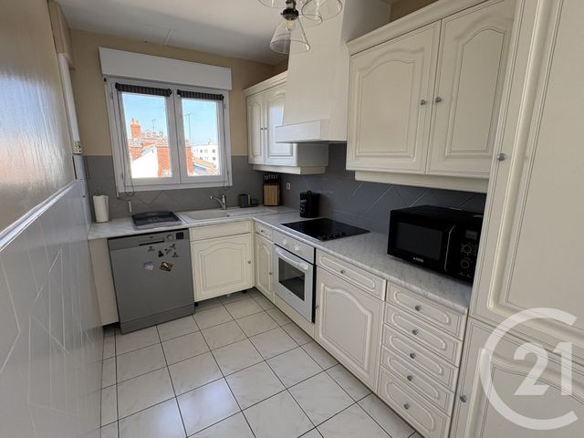 Appartement T4 à vendre - 4 pièces - 77.07 m2 - CHATEAUROUX - 36 - CENTRE - Century 21 Adressimmo