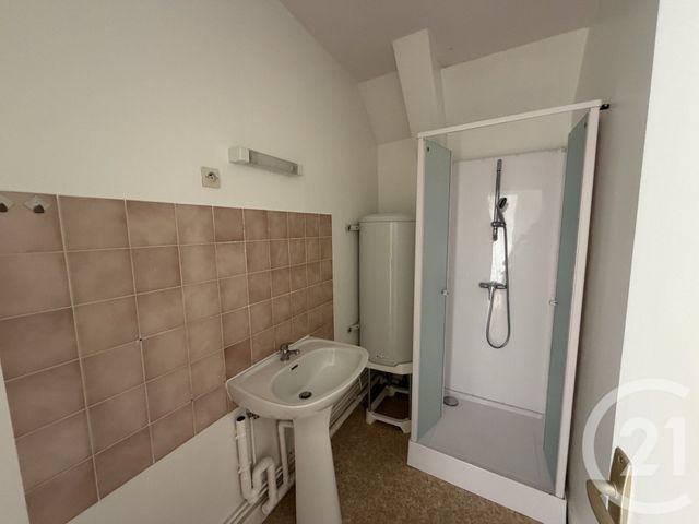 Appartement T3 à louer - 3 pièces - 51.11 m2 - ST MAUR - 36 - CENTRE - Century 21 Adressimmo