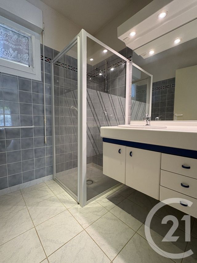 maison à vendre - 5 pièces - 142.0 m2 - CHATEAUROUX - 36 - CENTRE - Century 21 Adressimmo