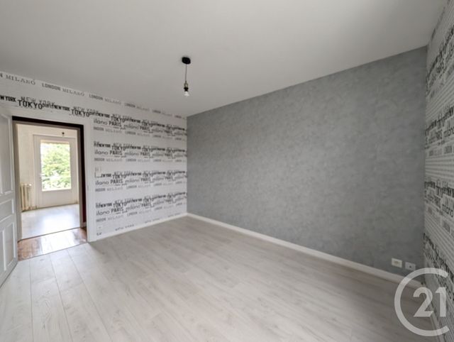 maison à vendre - 6 pièces - 116.0 m2 - CHATEAUROUX - 36 - CENTRE - Century 21 Adressimmo