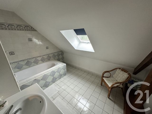 maison à vendre - 5 pièces - 123.24 m2 - CHATEAUROUX - 36 - CENTRE - Century 21 Adressimmo