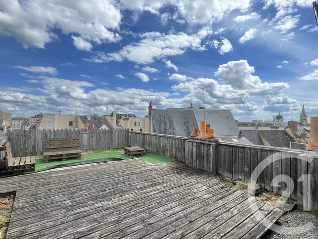 Appartement T2 à louer - 2 pièces - 44.09 m2 - CHATEAUROUX - 36 - CENTRE - Century 21 Adressimmo