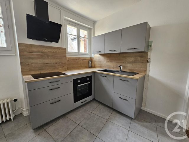 Appartement F3 à louer - 3 pièces - 93.04 m2 - CHATEAUROUX - 36 - CENTRE - Century 21 Adressimmo