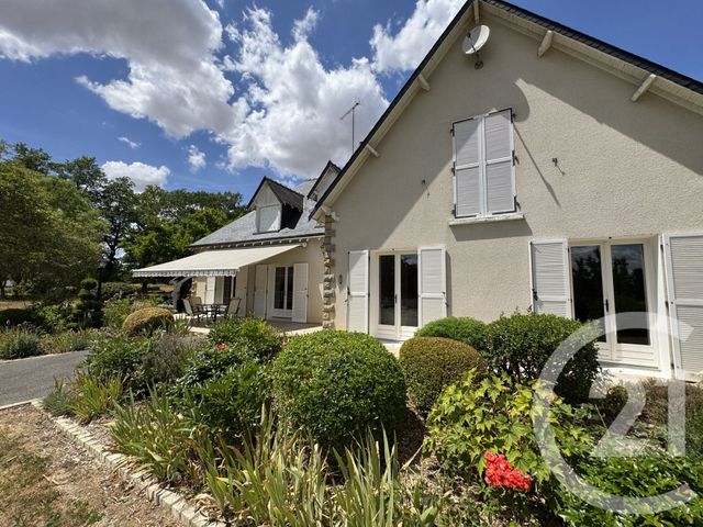 maison à vendre - 7 pièces - 203.67 m2 - NEUVY ST SEPULCHRE - 36 - CENTRE - Century 21 Adressimmo
