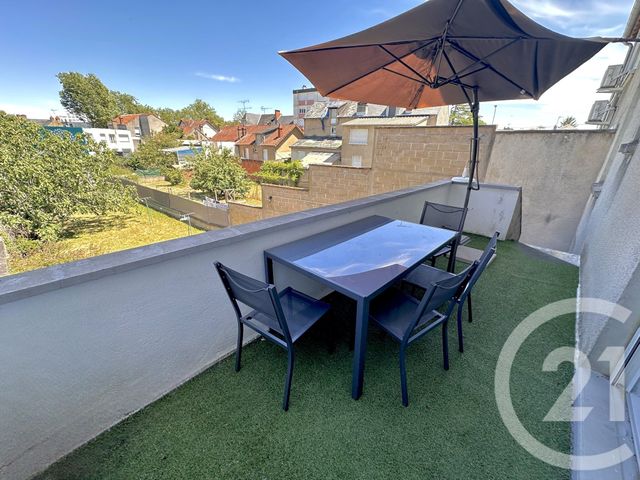 maison à vendre - 8 pièces - 180.32 m2 - CHATEAUROUX - 36 - CENTRE - Century 21 Adressimmo