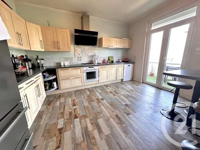 maison à vendre - 8 pièces - 180.32 m2 - CHATEAUROUX - 36 - CENTRE - Century 21 Adressimmo