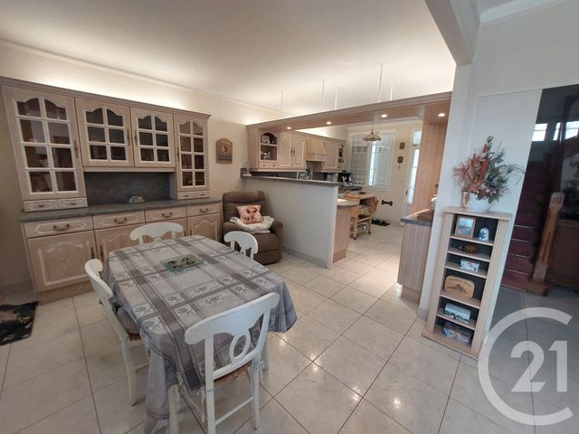 maison à vendre - 5 pièces - 149.0 m2 - CHATEAUROUX - 36 - CENTRE - Century 21 Adressimmo