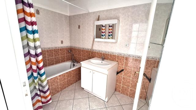 Appartement F1 à louer - 1 pièce - 28.0 m2 - CHATEAUROUX - 36 - CENTRE - Century 21 Adressimmo