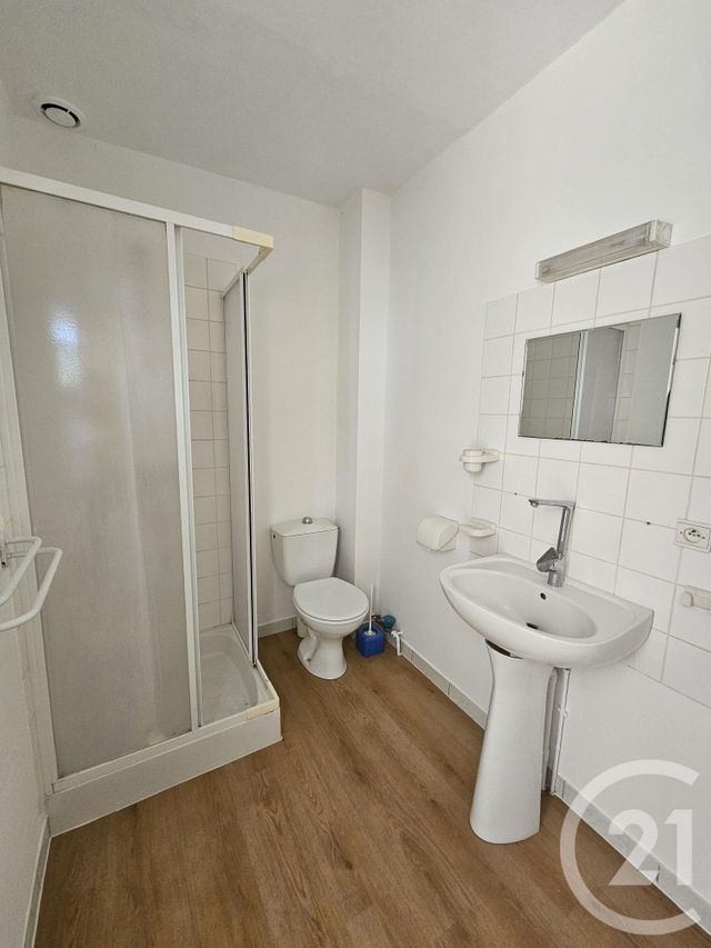 Appartement T2 à louer - 2 pièces - 33.18 m2 - DEOLS - 36 - CENTRE - Century 21 Adressimmo
