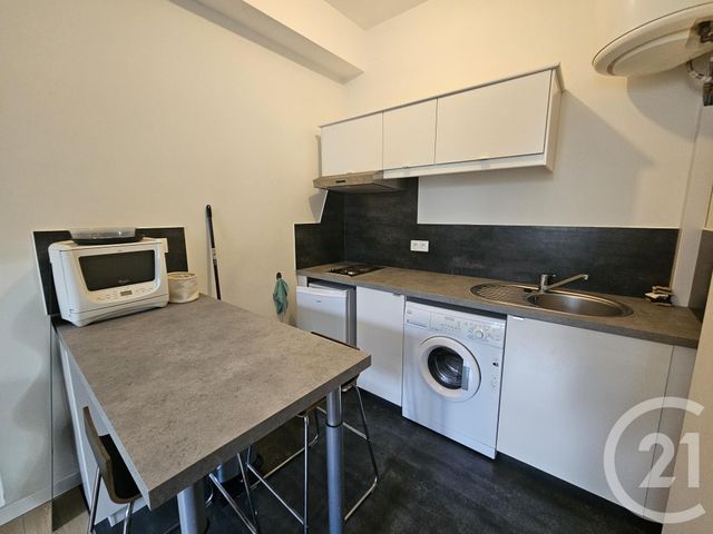 Appartement Studio à louer - 1 pièce - 24.68 m2 - CHATEAUROUX - 36 - CENTRE - Century 21 Adressimmo