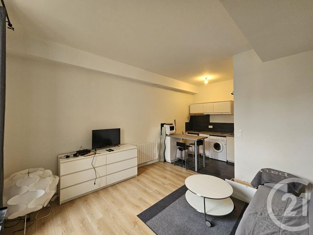 Appartement Studio à louer - 1 pièce - 24.68 m2 - CHATEAUROUX - 36 - CENTRE - Century 21 Adressimmo