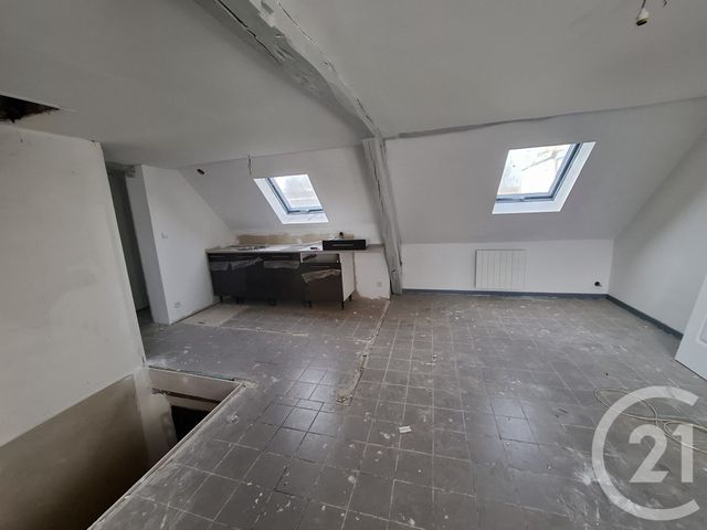 Appartement à vendre - 10 pièces - 268.0 m2 - VALENCAY - 36 - CENTRE - Century 21 Adressimmo