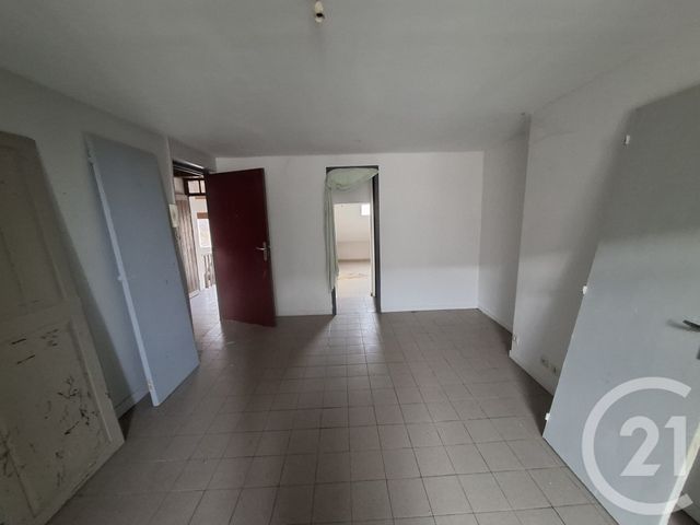 Appartement à vendre - 10 pièces - 268.0 m2 - VALENCAY - 36 - CENTRE - Century 21 Adressimmo