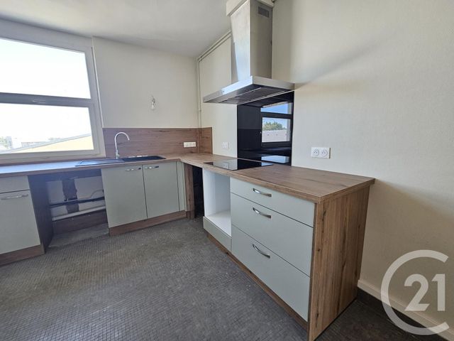 Appartement T3 à louer - 3 pièces - 64.12 m2 - CHATEAUROUX - 36 - CENTRE - Century 21 Adressimmo